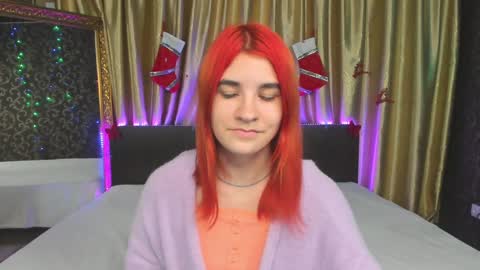 Snapshot of polly_love_ chatting on 12.26.24 Polly online show from 12.26.24
