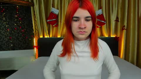 Snapshot of polly_love_ chatting on 01.05.25 Polly online show from 01.05.25