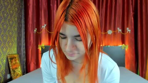 Snapshot of polly_love_ chatting on 01.07.25 Polly online show from 01.07.25