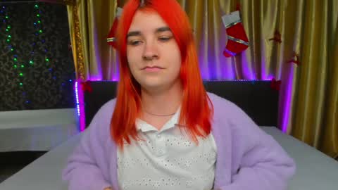 Snapshot of polly_love_ chatting on 01.10.25 Polly online show from 01.10.25