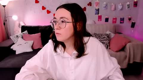 Polly online show from 07.15.26