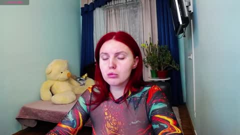 Snapshot of pollygreen chatting on 12.03.24 Olivia online show from 12.03.24
