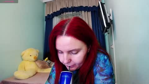 Snapshot of pollygreen chatting on 12.22.24 Olivia online show from 12.22.24