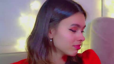 Polly online show from 11.30.25