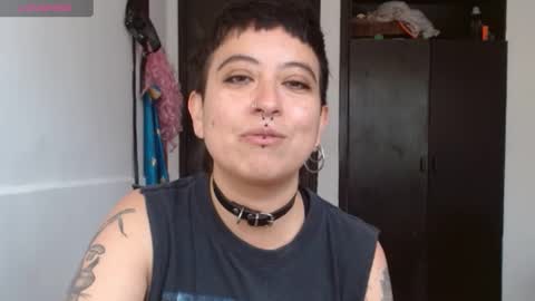 Snapshot of poly_mer chatting on 12.05.24 Poly online show from 12.05.24