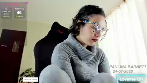 Snapshot of polybarnett chatting on 07.24.26 paulina barnett online show from 07.24.26