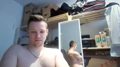 pommesmiteiscreme online show from 02.15.26