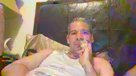 Snapshot of ponchynyc chatting on 05.02.26 PONCH online show from 05.02.26