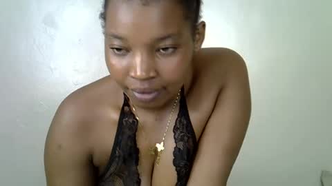 Snapshot of pookie245909 chatting on 05.19.26 pookie245909 online show from 05.19.26