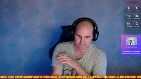 Snapshot of popadosik_mod chatting on 02.04.25 Popadosik mod online show from 02.04.25