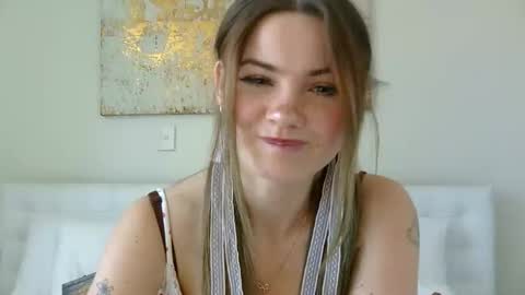 Poppy Joy online show from 03.23.26