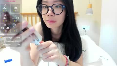 Poppyluvuuu online show from 07.28.26