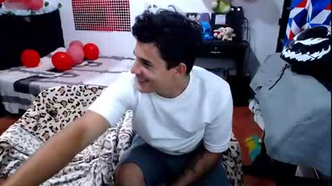 Snapshot of porno776926 chatting on 07.28.26 wendy y freddy online show from 07.28.26