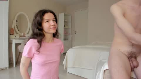 Snapshot of pornra chatting on 01.18.25 Bella online show from 01.18.25