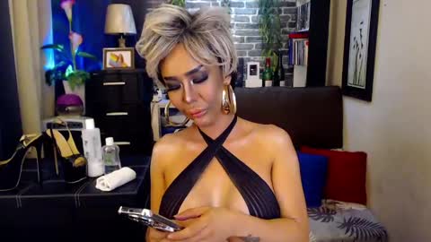 DivaGray online show from 06.03.26
