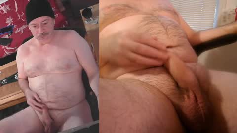 Snapshot of portlandjacob chatting on 01.01.25 portlandjacob online show from 01.01.25