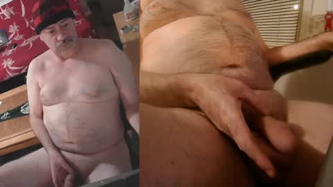 Snapshot of portlandjacob chatting on 01.02.25 portlandjacob online show from 01.02.25