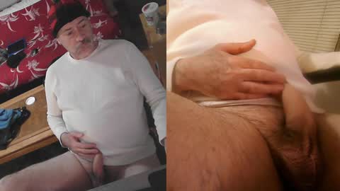 Snapshot of portlandjacob chatting on 01.26.25 portlandjacob online show from 01.26.25