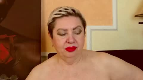 LADY POSH online show from 07.02.26
