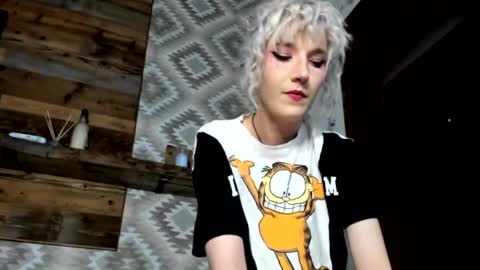 Snapshot of positivevibess chatting on 02.17.25 positivevibess online show from 02.17.25