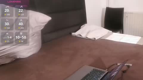 Smooth Daddy online show from 11.19.25