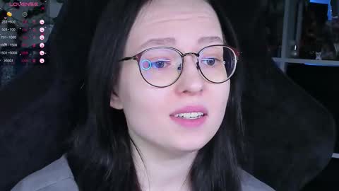 Snapshot of power_robynn chatting on 11.08.25 Robyn online show from 11.08.25