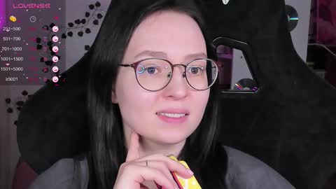 Snapshot of power_robynn chatting on 02.16.26 Robyn online show from 02.16.26