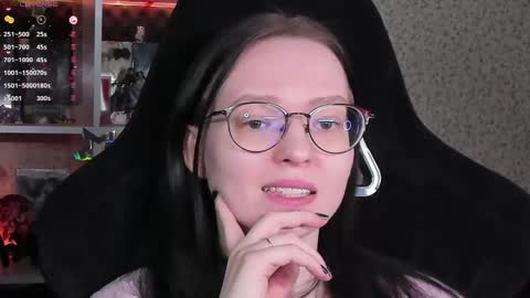 Robyn online show from 04.17.26