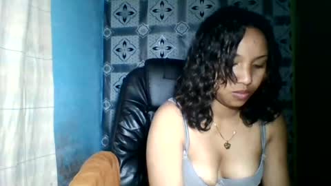 LARISSAH online show from 07.27.26