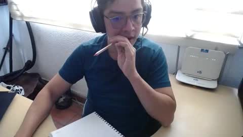 powerfulzeus2 online show from 09.16.25