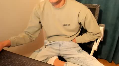 Snapshot of powerofthor69 chatting on 11.26.25 alex online show from 11.26.25