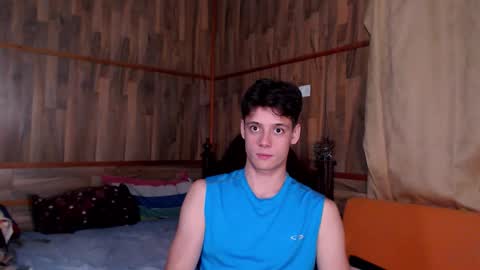Snapshot of powertwinky chatting on 05.18.26 chris independent online show from 05.18.26