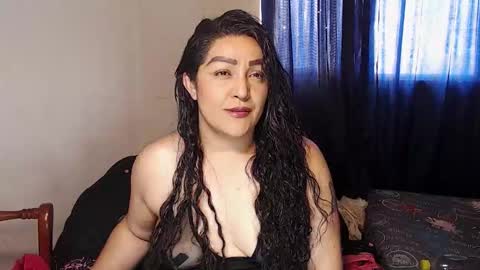 maryana online show from 10.15.25