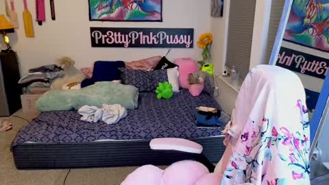 Evangeline Eva Darling online show from 11.19.25