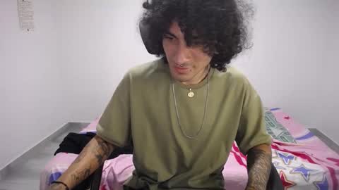 Plux online show from 09.25.25