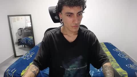 Plux online show from 03.26.26