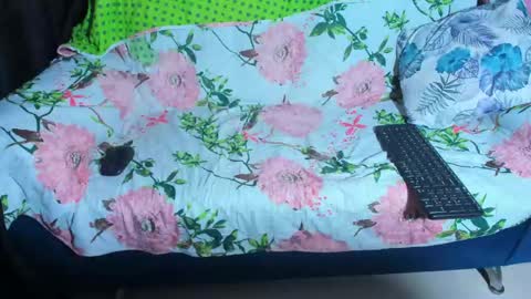 PRESSURE online show from 04.22.26