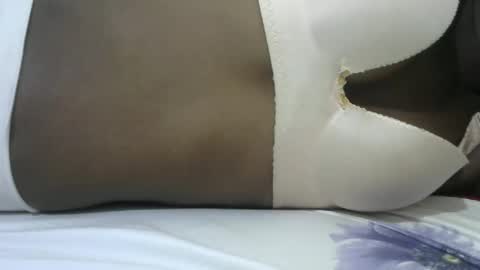 pretty_avena online show from 11.09.25