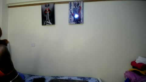 Snapshot of pretty_babe123 chatting on 06.27.26 Pretty Babe123 online show from 06.27.26