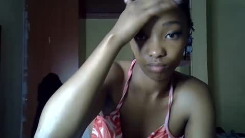 Snapshot of pretty_jazmine chatting on 02.06.26 Jaz online show from 02.06.26