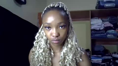 Snapshot of pretty_jazmine chatting on 02.18.26 Jaz online show from 02.18.26