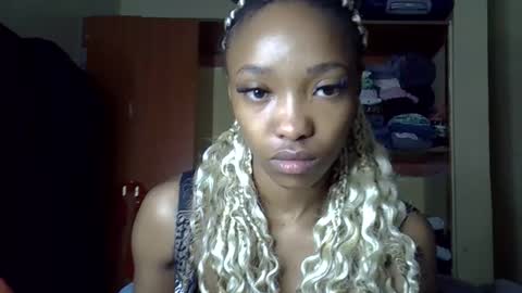 Snapshot of pretty_jazmine chatting on 02.19.26 Jaz online show from 02.19.26