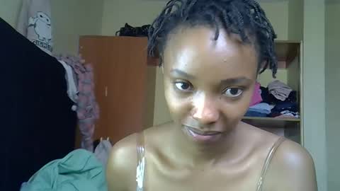 Snapshot of pretty_jazmine chatting on 03.29.26 Jaz online show from 03.29.26