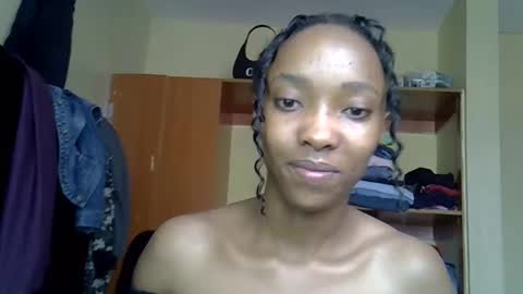Snapshot of pretty_jazmine chatting on 04.13.26 Jaz online show from 04.13.26