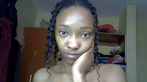 Snapshot of pretty_jazmine chatting on 04.18.26 Jaz online show from 04.18.26