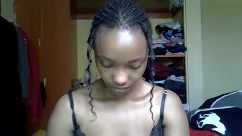 Snapshot of pretty_jazmine chatting on 04.28.26 Jaz online show from 04.28.26
