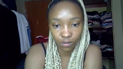 Snapshot of pretty_jazmine chatting on 05.29.26 Jaz online show from 05.29.26