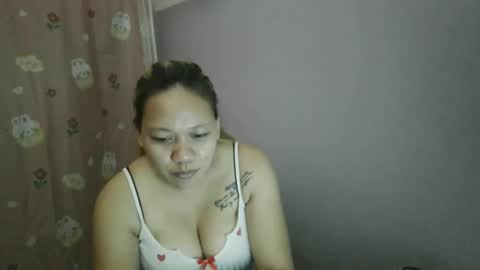 pretty_lyn08 online show from 05.03.26