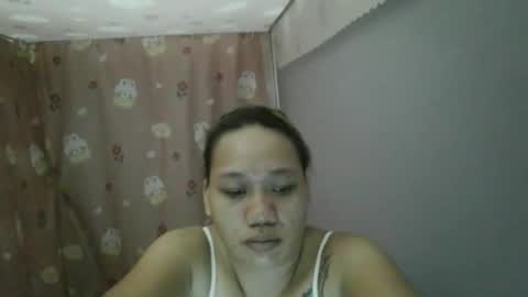 pretty_lyn08 online show from 05.10.26