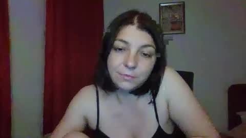Snapshot of pretty_natalie chatting on 05.25.26 PrettyNatalie online show from 05.25.26